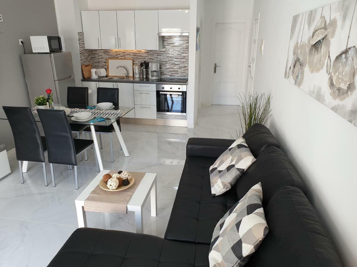 Casa Las Flores With Heated Pool, Only 490 Meters To The Beach, Balcony, Wifi Arona  Exterior photo